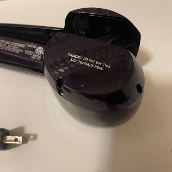 Infiniti Pro by Conair Curl Secrets
Ceramic Curling Iron Tool - Maroon - Picture 11 of 12